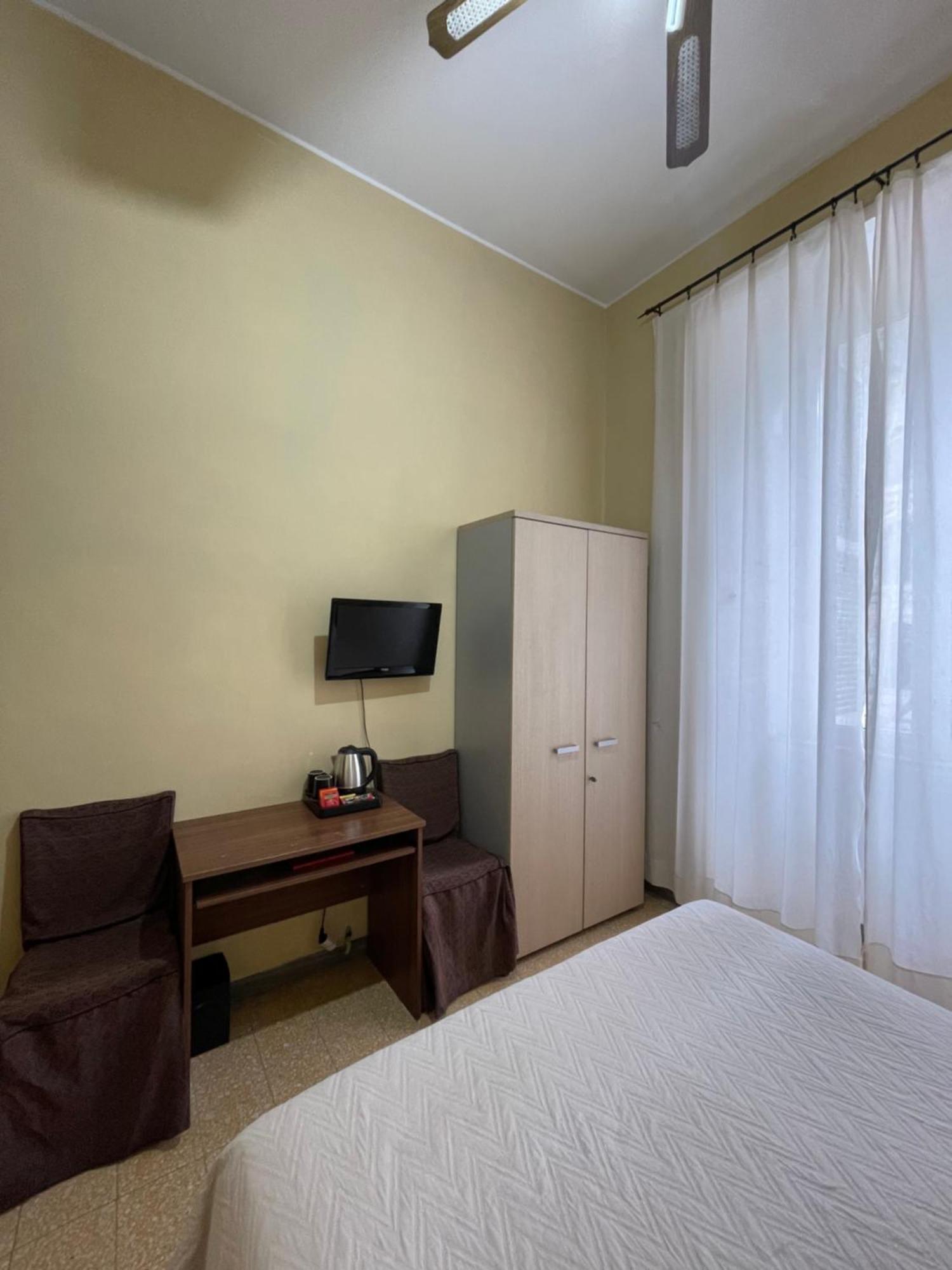 Guest House Meret Róma Kültér fotó